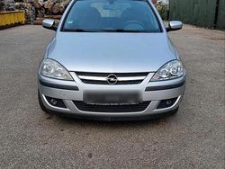 Silber Gebraucht 2004 Opel Corsa Kleinwagen | 1.100 € (Fairer Preis)