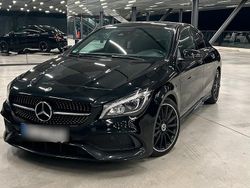 Schwarz Gebraucht 2018 Mercedes CLA200 AMG line Plus Limousine | 18.999 € (Teuer)