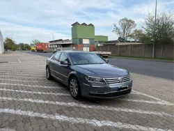 VW Phaeton