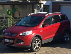 Rot Gebraucht 2016 Ford Kuga SYNC Edition SUV | 15.900 € (Fairer Preis)
