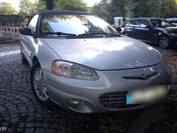 Grau Gebraucht 2025 Chrysler Sebring Limousine | 4.900 €