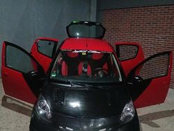 Rot Gebraucht 2007 Toyota Aygo Kleinwagen | 700 €