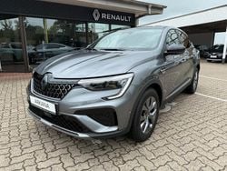 Grau Neu 2025 Renault Arkana Techno SUV | 33.450 € (Etwas zu teuer)