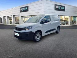 Weiß Gebraucht 2024 Peugeot Partner Premium Van / Kleinbus | 21.850 € (Etwas zu teuer)