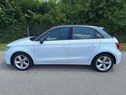 Weiß Gebraucht 2018 Audi A1 Sportback Design Kleinwagen | 10.999 € (Guter Preis)