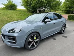 Grau Neu 2025 Porsche Cayenne SUV | 164.815 €