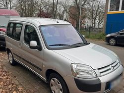 Silber Gebraucht 2004 Citroën Berlingo Van / Kleinbus | 2.800 € (Etwas zu teuer)