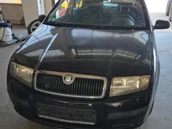 Schwarz Gebraucht 2006 Skoda Fabia Kombi | 3.400 € (Teuer)