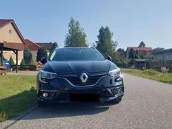 Schwarz Gebraucht 2020 Renault Mégane GrandTour LIMITED Kombi | 13.200 € (Fairer Preis)