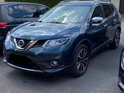 Blau Gebraucht 2015 Nissan X-Trail Tekna SUV | 12.299 € (Fairer Preis)