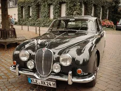 Grün Gebraucht 1968 Jaguar MK II Limousine | 25.500 €