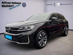 Grenadillschwarz metallic Gebraucht 2025 VW Touareg SUV | 82.446 €