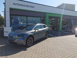Graphitegrau metallic Neu 2025 Skoda Enyaq iV LAURIN & KLEMENT SUV | 54.900 € (Fairer Preis)