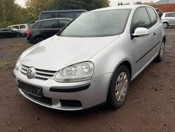 Silber Gebraucht 2005 VW Golf IV Limousine | 2.400 € (Fairer Preis)