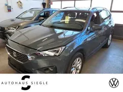 Delfingrau (metallic) Gebraucht 2024 Seat Tarraco Style SUV | 30.980 € (Guter Preis)