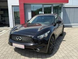 Schwarz Gebraucht 2017 Infiniti QX70 S Design SUV | 24.980 € (Etwas zu teuer)