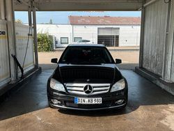 Schwarz Gebraucht 2008 Mercedes C200 Limousine | 4.600 €
