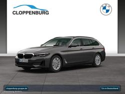 Grau Gebraucht 2022 BMW 530 Kombi | 41.990 € (Fairer Preis)