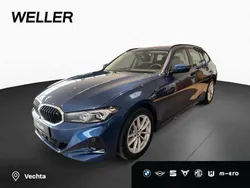 Phytonicblau (blau) Gebraucht 2024 BMW 318 Shadowline Kombi | 37.990 € (Etwas zu teuer)
