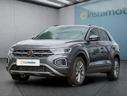 Grau Gebraucht 2024 VW T-Roc SUV | 29.249 € (Guter Preis)