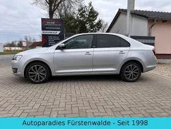 Silber Gebraucht 2015 Skoda Rapid Limousine | 8.950 € (Fairer Preis)