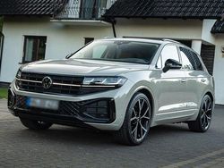 Beige Gebraucht 2024 VW Touareg R-line SUV | 59.999 € (Guter Preis)