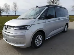 Starlightblau matallic dach schwarz Neu 2024 VW T7 Comfortline Van | 62.640 €
