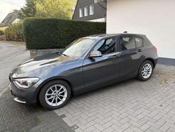Grau Gebraucht 2015 BMW 116 Efficient Dynamics Kleinwagen | 9.500 € (Etwas zu teuer)