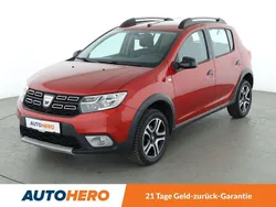 Rot Gebraucht 2018 Dacia Sandero Celebration Kleinwagen | 9.990 € (Fairer Preis)