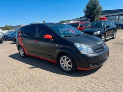 Grau Gebraucht 2005 Toyota Corolla Verso Sol Van / Kleinbus | 2.999 € (Fairer Preis)