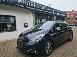 Blau Gebraucht 2017 Peugeot 208 Active Kleinwagen | 7.298 € (Fairer Preis)