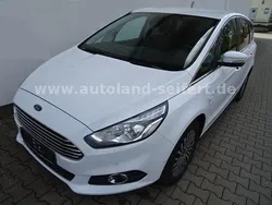 Weiß Gebraucht 2019 Ford S-MAX Titanium Van / Kleinbus | 9.950 € (Superpreis)