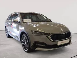 Stahlgrau Gebraucht 2021 Skoda Octavia Kombi | 24.090 € (Guter Preis)