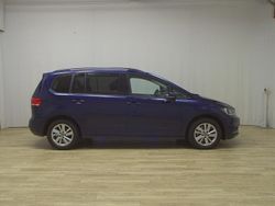 Blau Gebraucht 2022 VW Touran Comfortline Van / Kleinbus | 16.980 € (Superpreis)