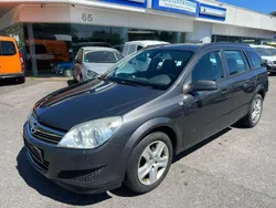 Grau Gebraucht 2009 Opel Astra Edition Kombi | 990 € (Guter Preis)