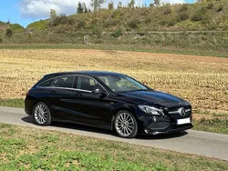 Schwarz Gebraucht 2018 Mercedes CLA180 Shooting Brake AMG line Kombi | 15.999 € (Fairer Preis)
