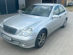 Silber Gebraucht 2004 Mercedes C200 Limousine | 3.200 € (Superpreis)