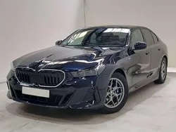 Carbonschwarz metallic Gebraucht 2023 BMW 520 M Sport Limousine | 57.970 € (Fairer Preis)