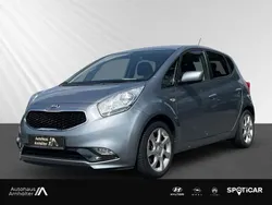 Silber Gebraucht 2018 Kia Venga DREAM-TEAM Edition Kleinwagen | 14.280 € (Fairer Preis)