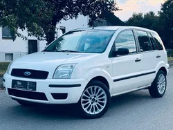 Weiß Gebraucht 2004 Ford Fusion Viva Limousine | 500 € (Guter Preis)