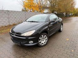 Schwarz Gebraucht 2004 Peugeot 206 CC Filou Cabrio | 599 € (Guter Preis)