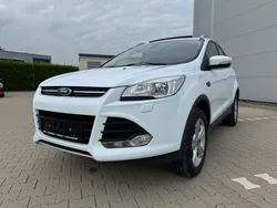 Weiß Gebraucht 2015 Ford Kuga Titanium SUV | 8.499 € (Superpreis)