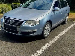 Grau Gebraucht 2005 VW Passat Comfortline Kombi | 1.800 € (Fairer Preis)