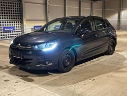 Grau Gebraucht 2015 Citroën C4 Shine Limousine | 5.499 € (Guter Preis)