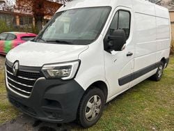 Weiß Gebraucht 2020 Renault Master Komfort Van / Kleinbus | 10.999 € (Guter Preis)