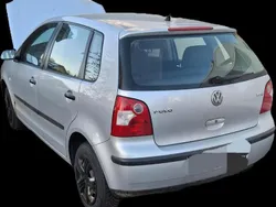 Silber Gebraucht 2003 VW Polo Limousine | 550 € (Guter Preis)