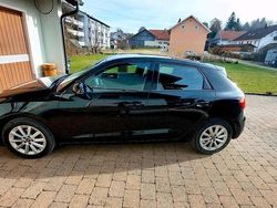 Schwarz Gebraucht 2023 Audi A1 Sportback Sport Kleinwagen | 19.999 € (Guter Preis)