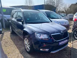 Blau Gebraucht 2016 Skoda Yeti Joy SUV | 8.990 € (Etwas zu teuer)