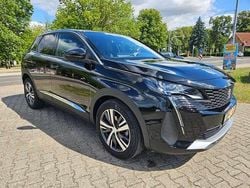 Schwarz perla nera Gebraucht 2024 Peugeot 3008 Allure SUV | 22.970 € (Guter Preis)