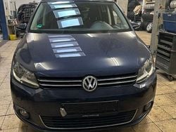 Blau Gebraucht 2010 VW Touran Comfortline Van / Kleinbus | 5.700 € (Superpreis)